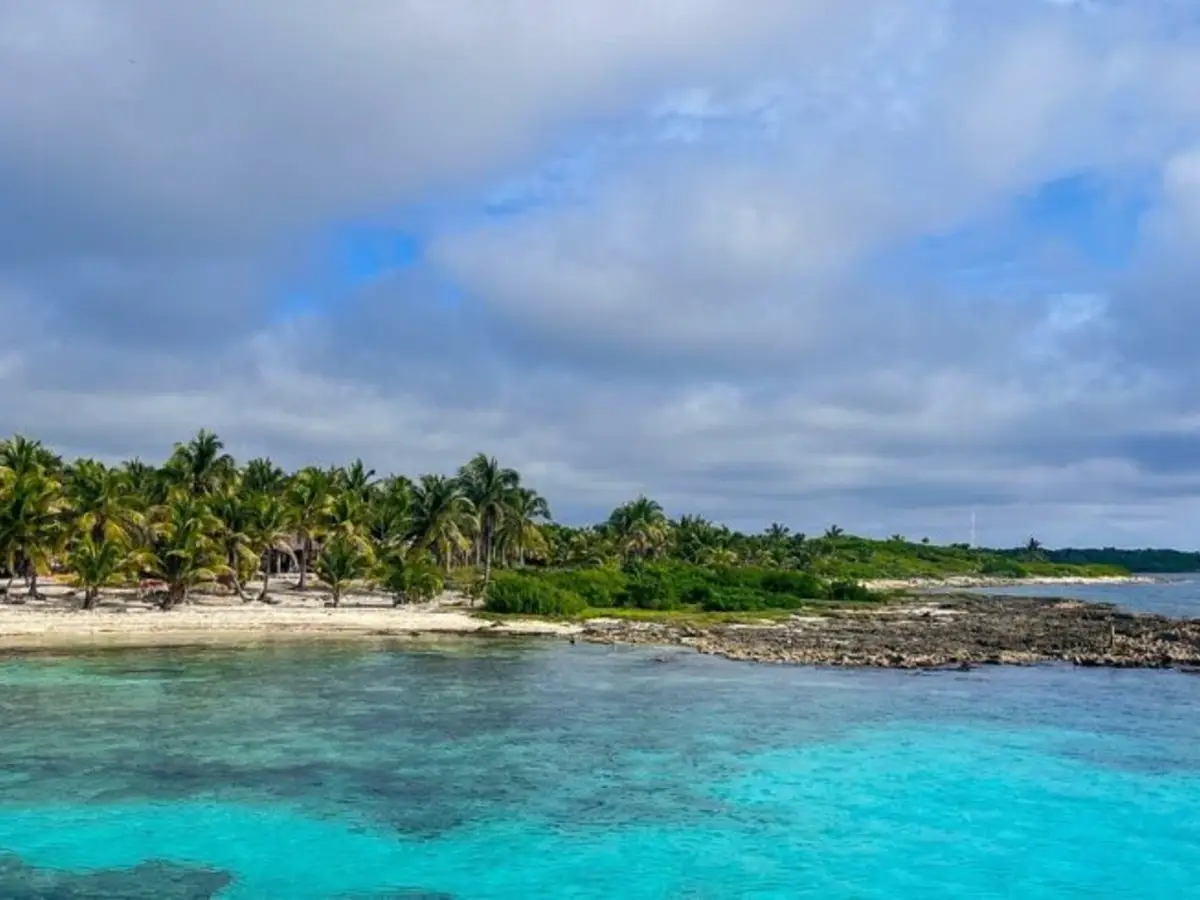 Bacalar, la laguna de los siete colores