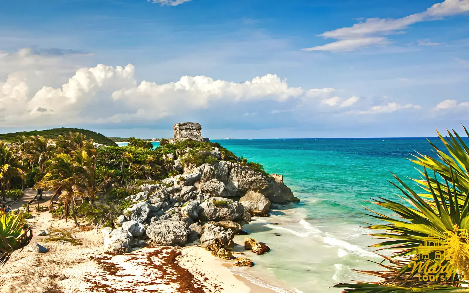 Maya ruins at Tulum beside the Caribbean coast